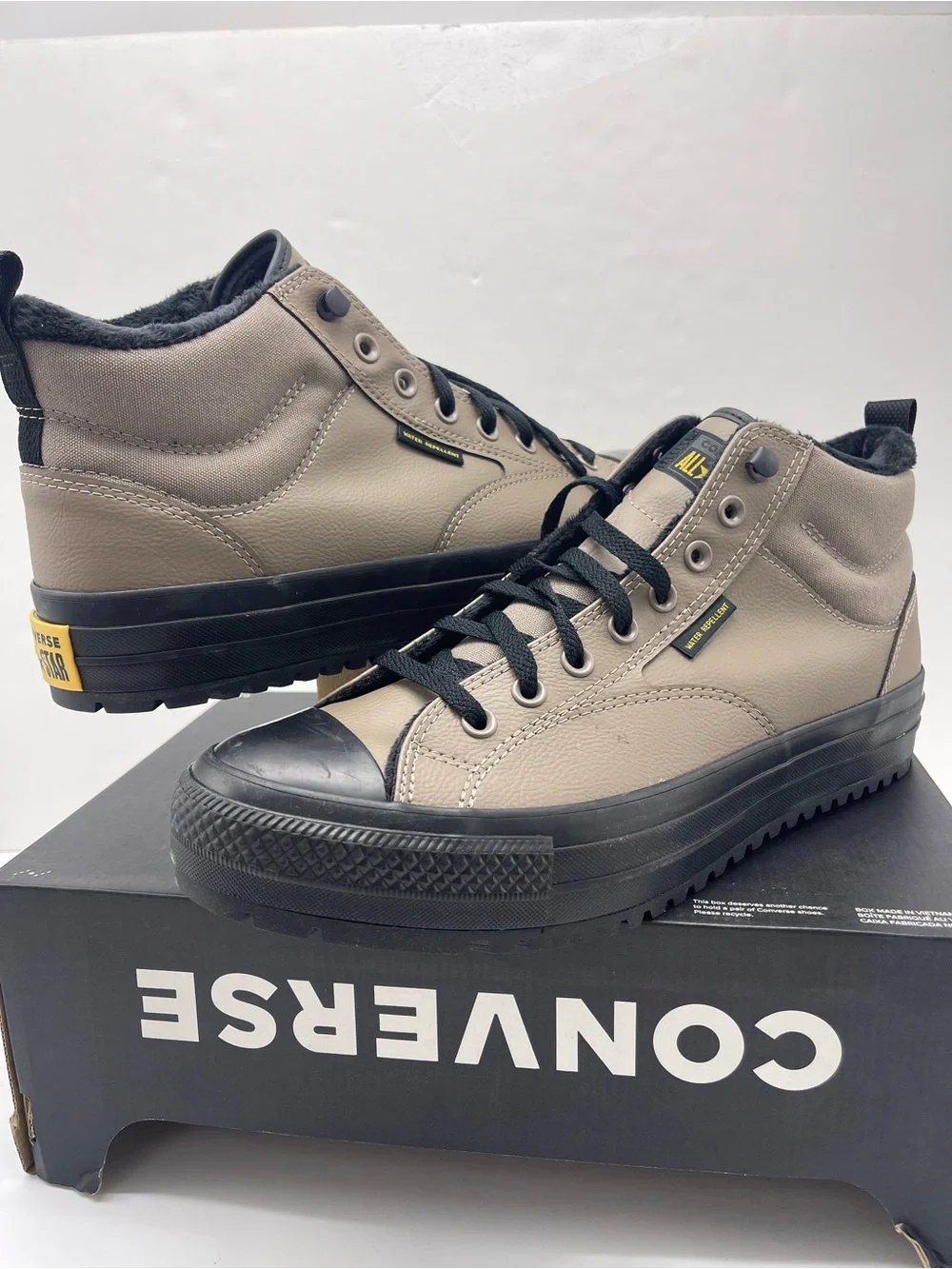 Converse Men’s CTAS MALDEN STREET BOOT MID CLASSIC TAUPE/BLACK All Weather Boots